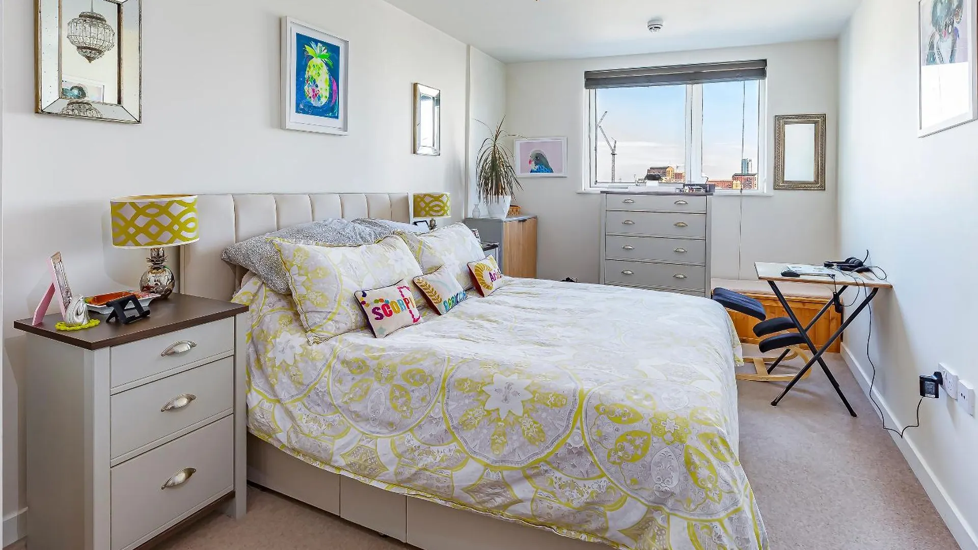 Charming 2 Bedrooms At Langdon Park Dlr London 0*,  United Kingdom