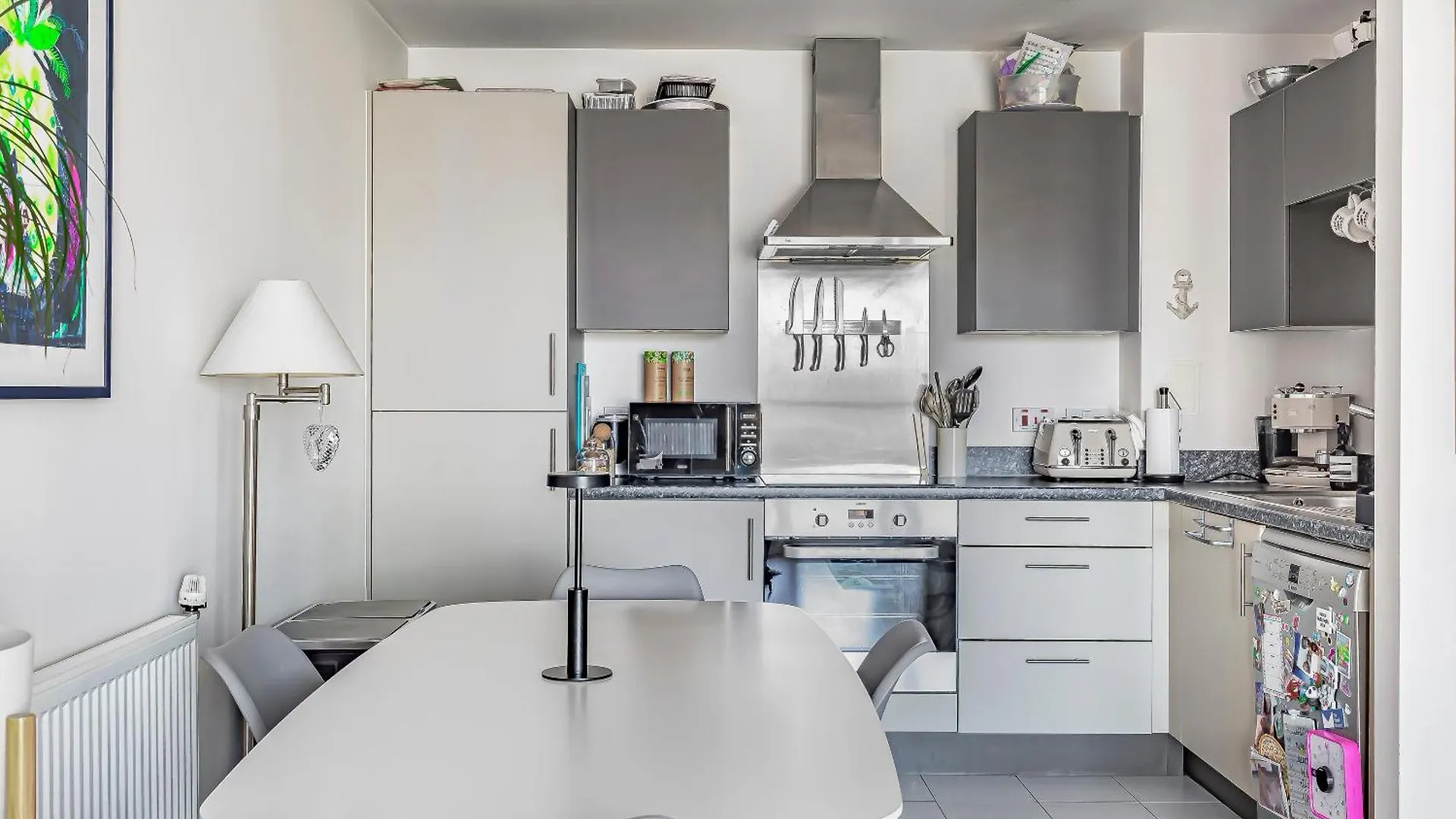 Apartment Charming 2 Bedrooms At Langdon Park Dlr London